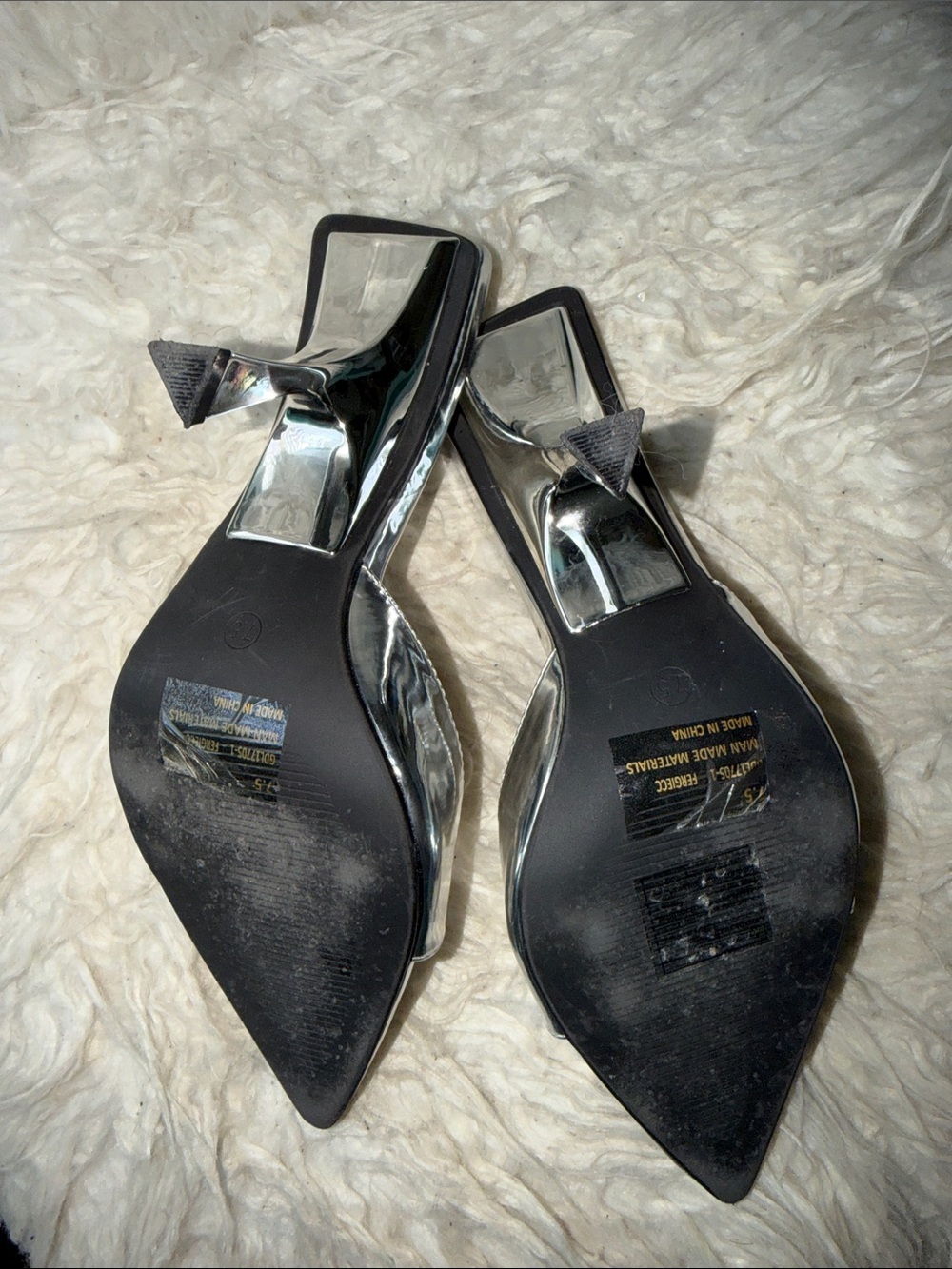 Fashion Nova Silver Metallic Pointed Toe Slide Heels - Picture 3 of 6